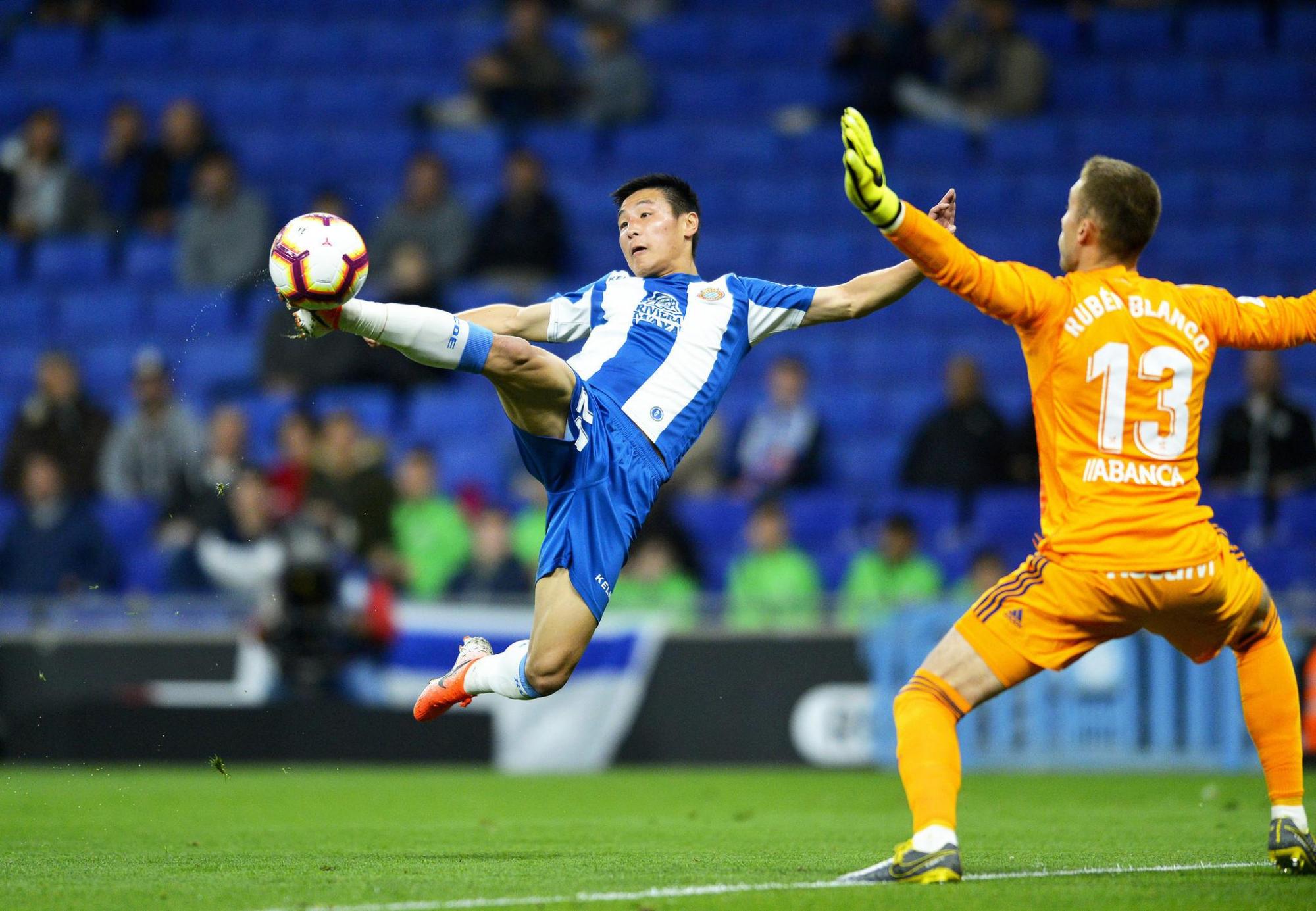 队员风采：球员个人表现备受瞩目的简单介绍