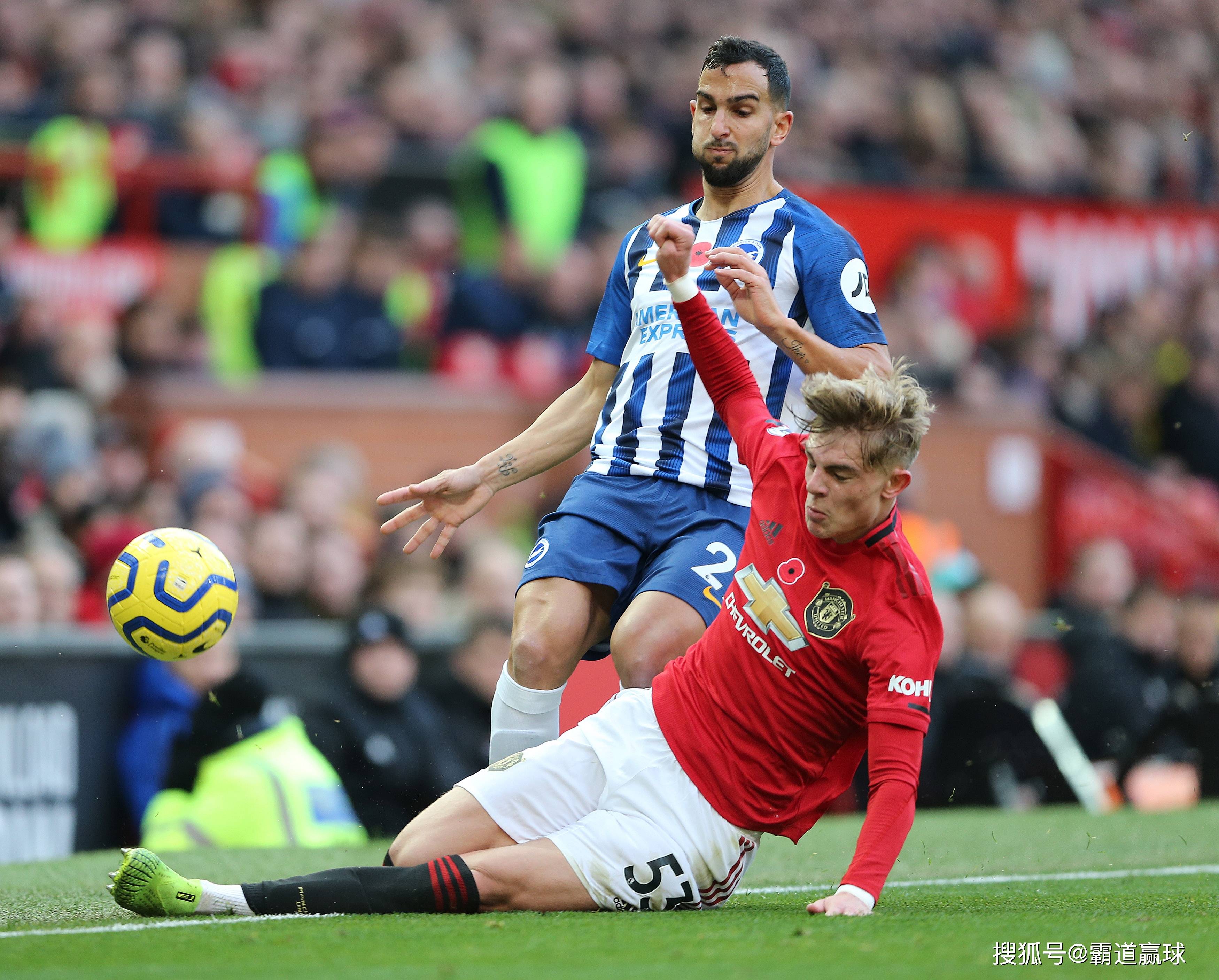 曼联在客场击败罗马尼亚球队，取得大胜