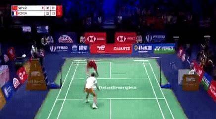 印度羽毛球队绝杀中国羽毛球队，辛杜三分雨点燃全场