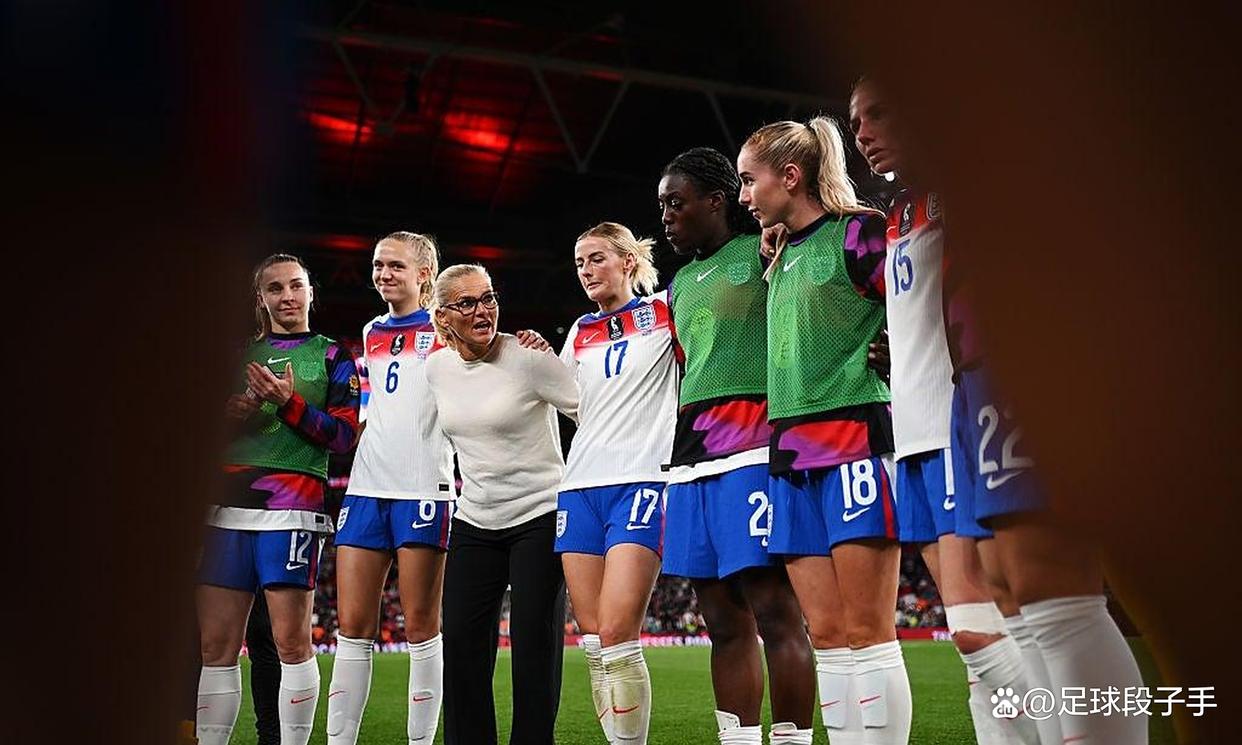 熊猫直播平台-法国女足精彩对决，赛场火爆